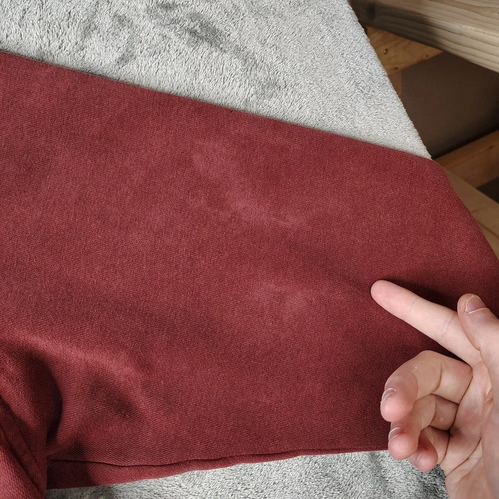 Levi's Relaxed Graphic Hoodie Mens XL Burgundy Red Logo Pullover Fleece Top